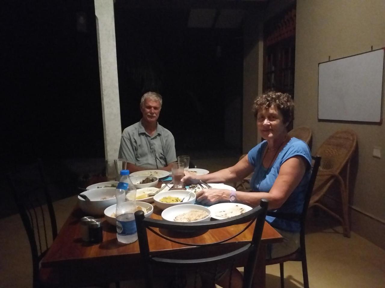 Casa Vacansa Home Stay Hungama Exterior photo